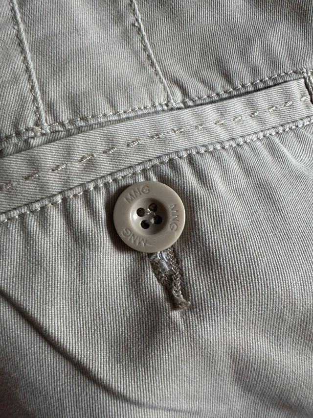 Pantalon chino mujer MANGO