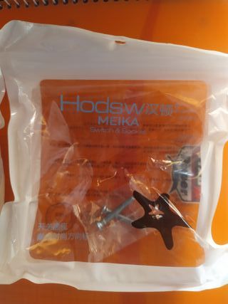 LLAVES DE LUZ CONMUTADAS DOS  NUEVAS ALTA CALIDAD