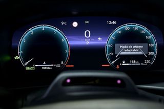 Toyota C-HR   2.0 200H Premiere Edition 