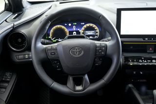Toyota C-HR   2.0 200H Premiere Edition 