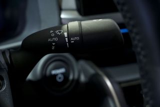 Toyota C-HR   2.0 200H Premiere Edition 