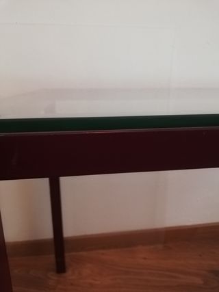 Mesa de hierro hecha a mano