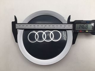 Centro de rueda Audi plata 146mm c1041k148
