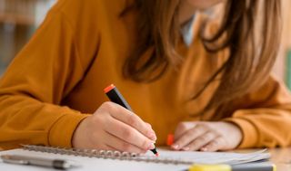 Cuidado de niños y ancianos