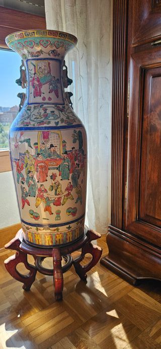 Jarrón y macatero chino