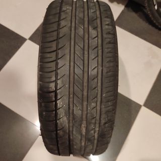 Llantas Momo corsé clásicas 