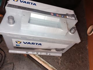 Bateria Nuevo Varta E44 12v 77amp