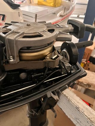 Motor fueraborda Mariner 5cv 