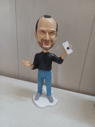 statuette gongolo testa oscillante vari personaggi