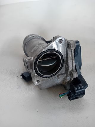 Mariposa nissan Dacia renault mercedes 1.5 Dci
