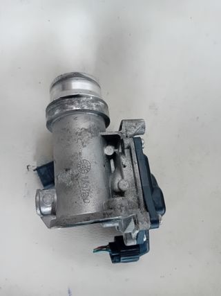 Mariposa nissan Dacia renault mercedes 1.5 Dci