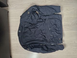 Chaqueta moto entre tiempo