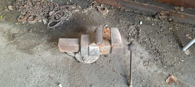 Tornillo de banco o sargento