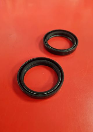 Retenes Horquilla ARI087