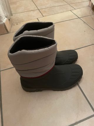 Scarponi Doposci Quechua 40-41 misura EU