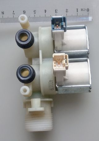 Bomba de agua lavadora Indesit