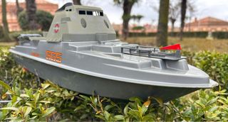 Barco de juguete a pilas años 60