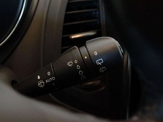 Renault Captur Limited TCe 66kW (90CV) -18