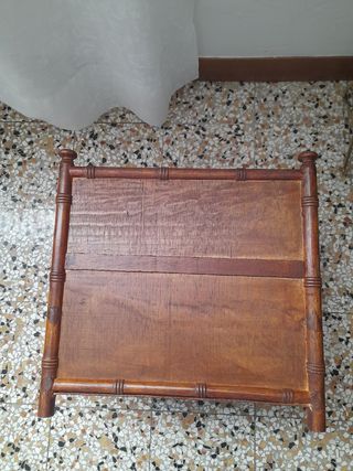 Porta riviste in legno e vimini