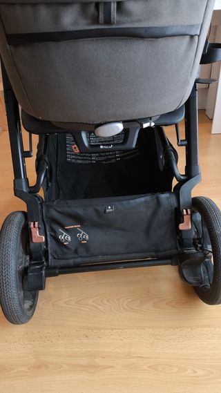 Carro bebe inglesina color verde