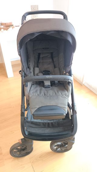 Carro bebe inglesina color verde