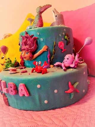 TARTA GRANDE SIRENA DECORACIÓN