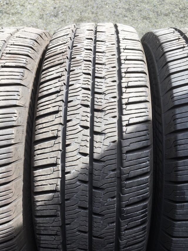 195/65 R 16 C 104/102 T