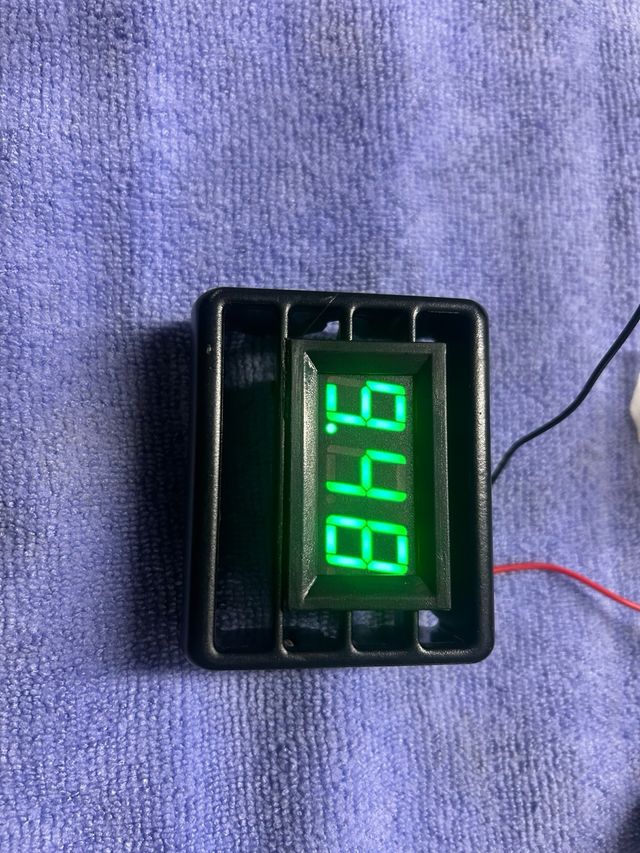 Voltimetro digital para kadett gsi o gsi 16v gt