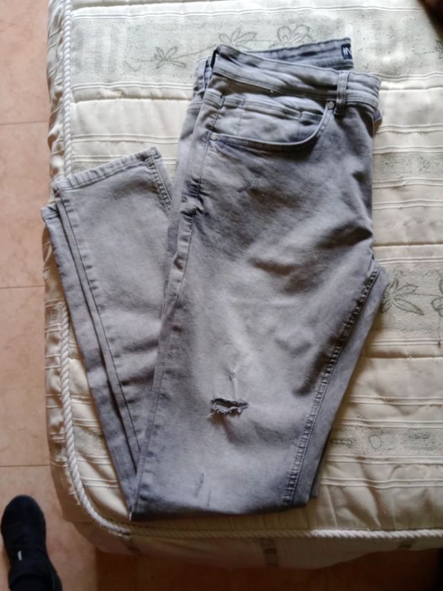 Vaqueros hombre NUEVOS