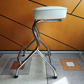 2 TABURETES ESTILO INDUSTRIAL