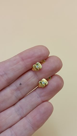 Pendientes de oro de 18kt.