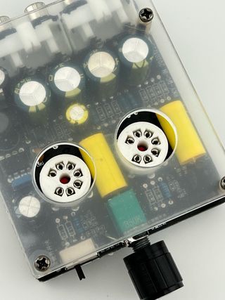 Pre amplificador de tubo 6K4