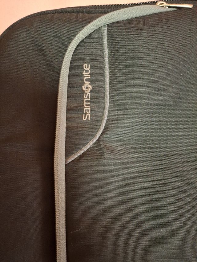 Maletín ordenador samsonite