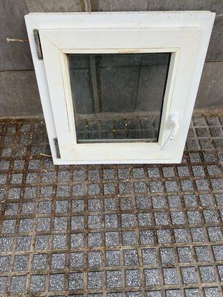 Ventana de baño