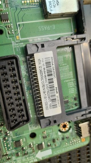 TV SAMSUNG UE32J4000AW RECAMBIOS