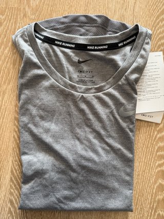 Camiseta Nike running