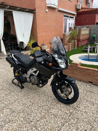 Suzuki v strom 650