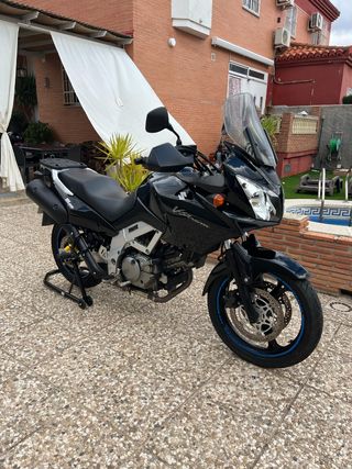 Suzuki v strom 650