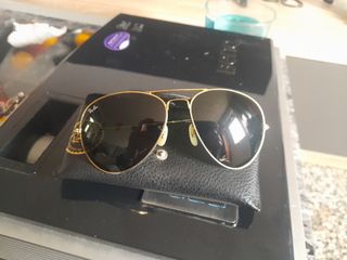 Gafas de sol Ray ban originales .