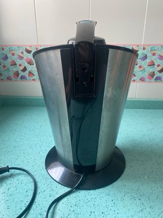 Exprimidor eléctrico