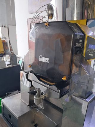 MAQUINA DE ZUMO INDUSTRIAL