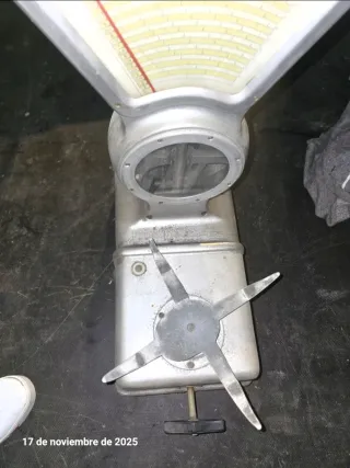 Bascula de ultramarinos antigua