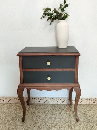 DOS Mesillas de noche restauradas