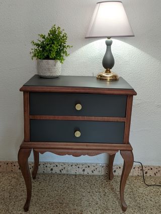 DOS Mesillas de noche restauradas