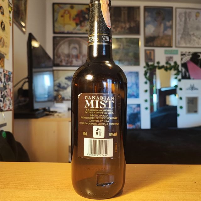 Bottiglia vuota Canadian Mist