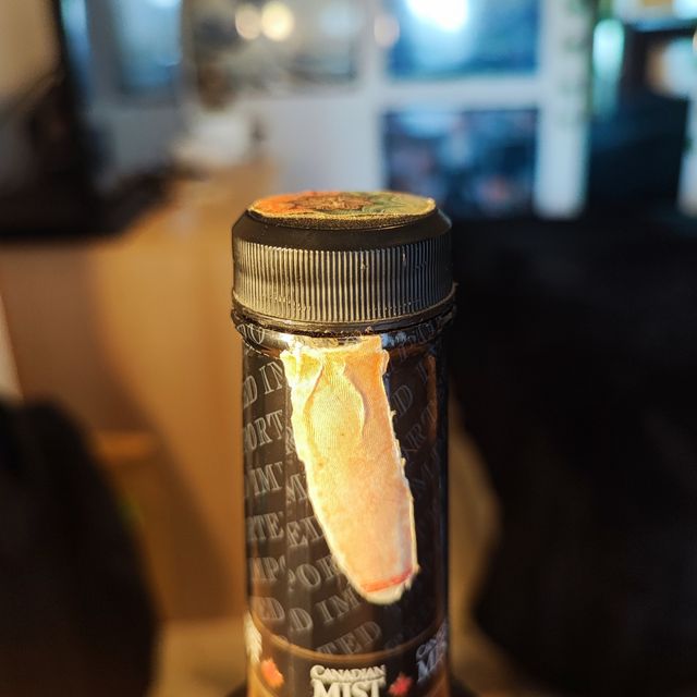 Bottiglia vuota Canadian Mist