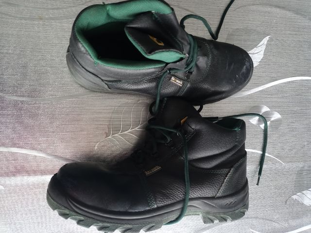 BOTAS DE SEGURIDAD