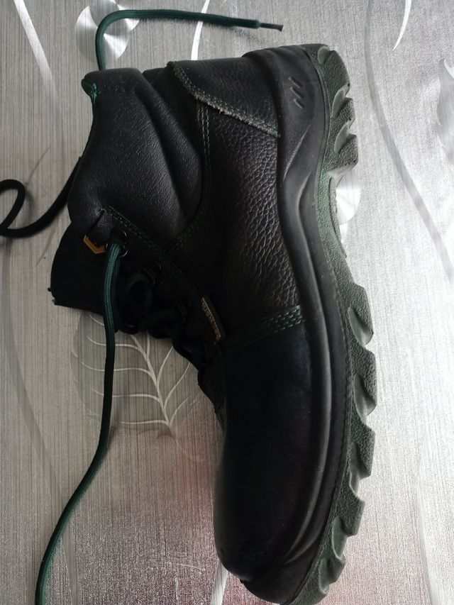 BOTAS DE SEGURIDAD