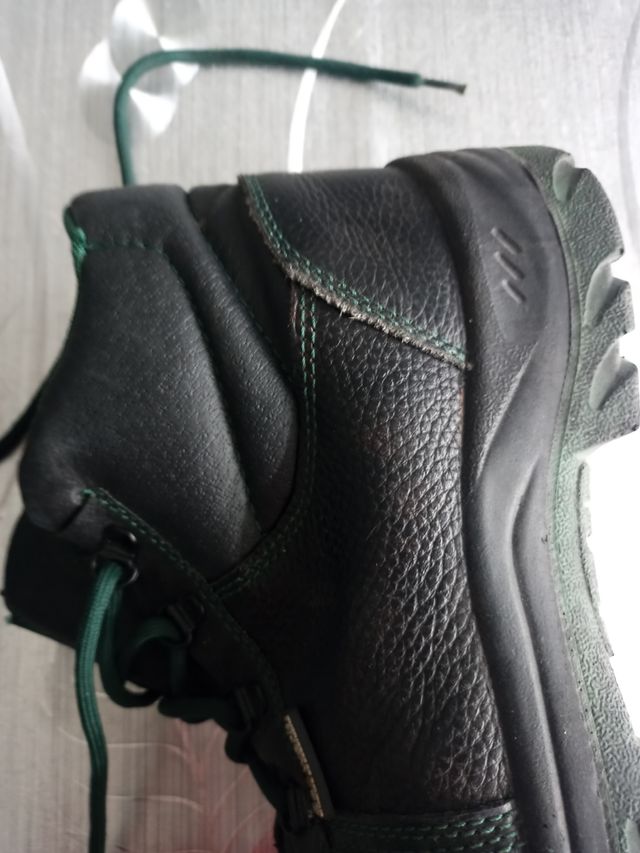 BOTAS DE SEGURIDAD