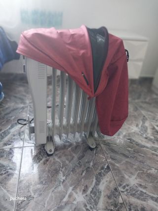 Silla de paseo y colchoneta reversible de regalo